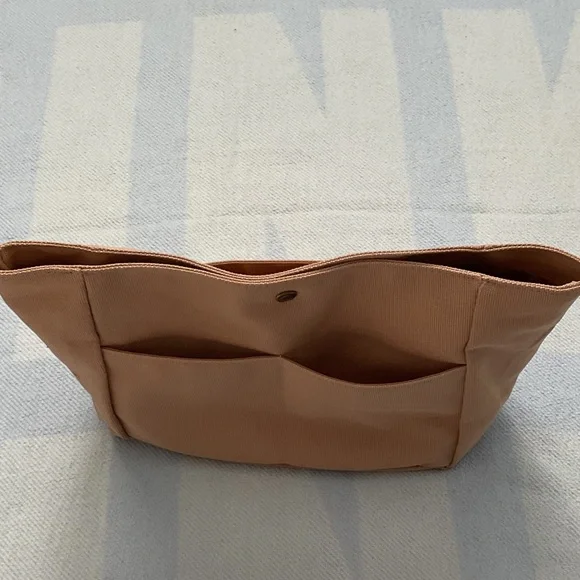 Portland Leather Goods Medium Classic Canvas Purse Organizer - Picture 5 of 9